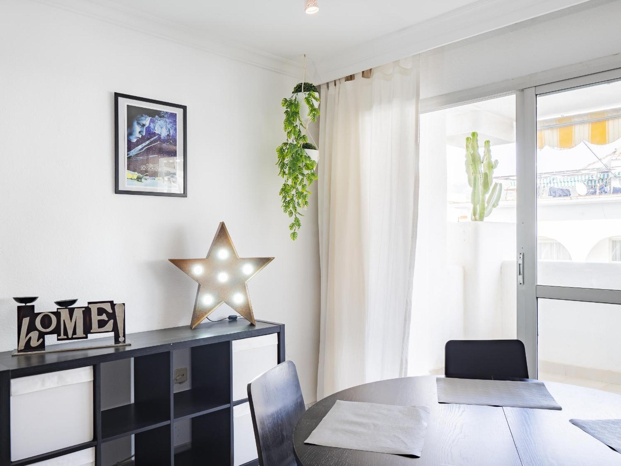 Apartment Cubo's De Lacroix & Pool *